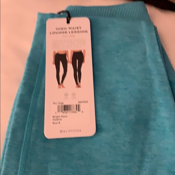 Alo yoga High-Waist Alosoft Lounge Legging - Picture 10 of 10